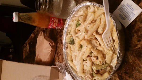 Chicken broccoli Alfredo