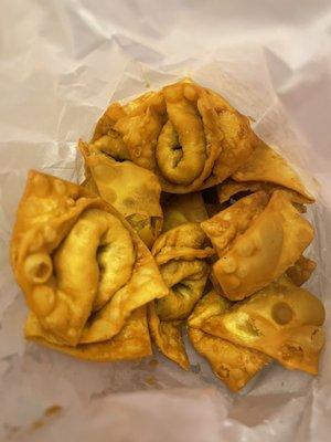 Fried wontons