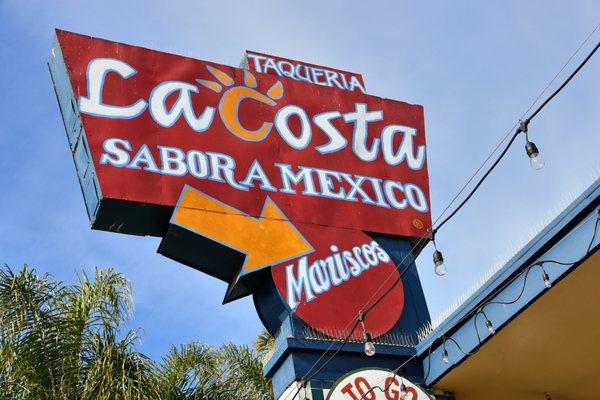 Always been my favorite burrito/taco spot in San Jose... Love it.