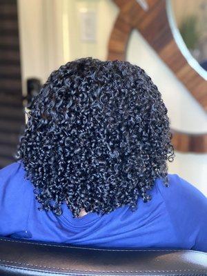 Wash N Go, curls defined and hydrated on natural hair.