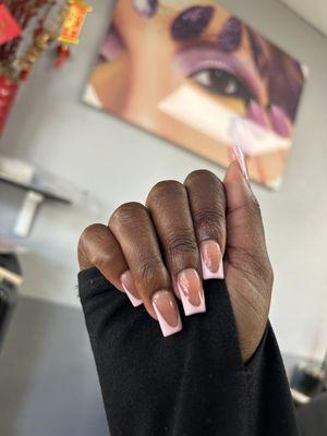 love these nails!!! love the service!!!