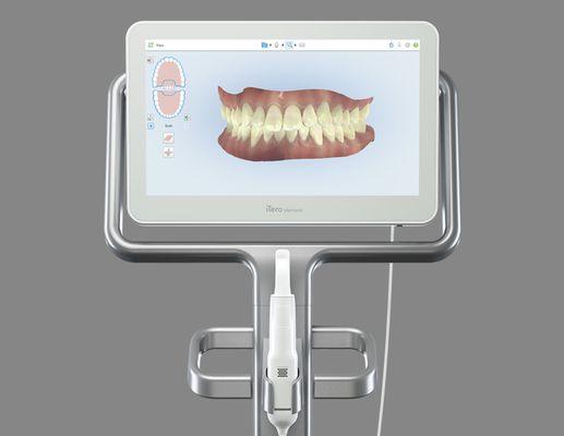 We use advanced 3D imaging and leverage AI to produce the best solutions for our patients.