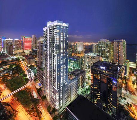 Residents of The Bond can walk to the restaurants, cafes, public parks, trains, retail outlets and nightlife. www.TheBondOnBrickell.info