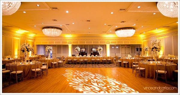 What a beautiful ballroom