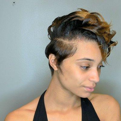 Relaxed hair cut & style shampoo set