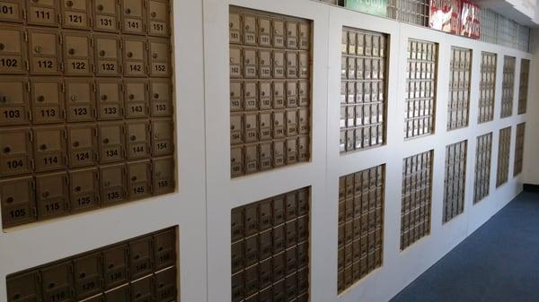 La Canada Mail Boxes