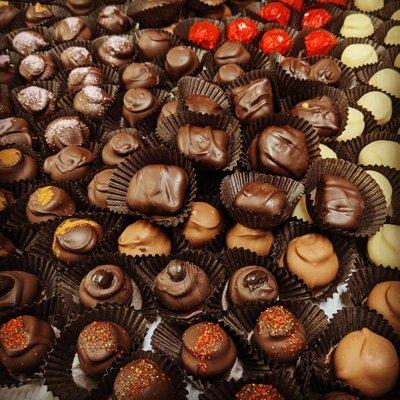 MELT CHOCOLATIER - Small batch, hand-made chocolate confections since 2011 (www.meltchocolatier.com)