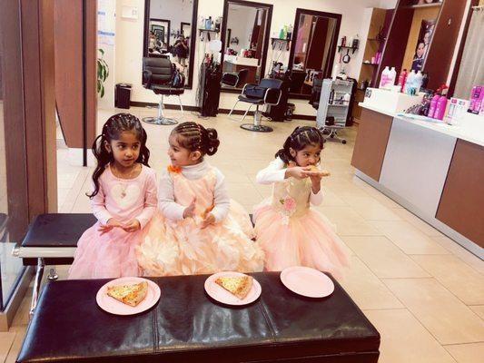 Kids birthday party at Dimple's salon