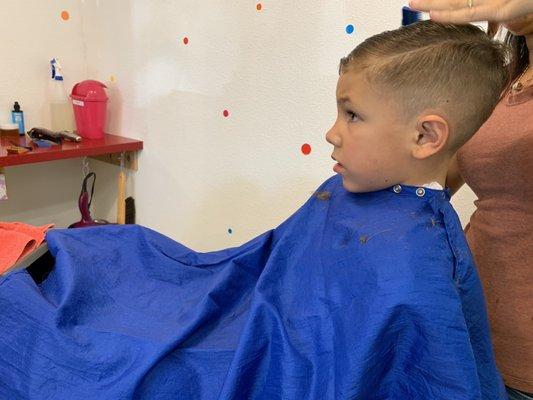 Kids haircut