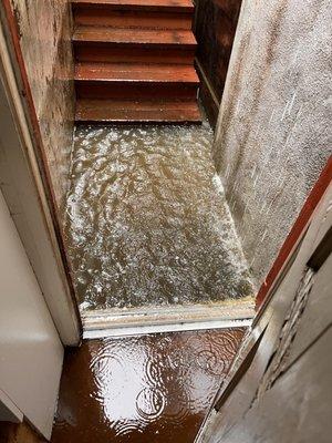 Flooding in stairwell w no drainage installed