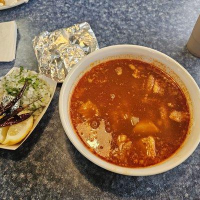 Menudo con pata y grano