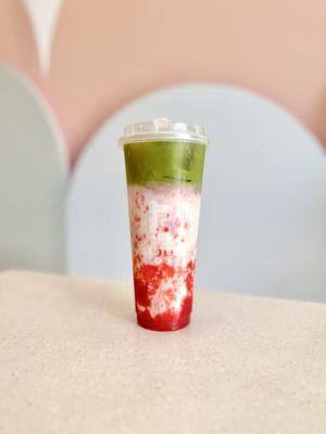 Strawberry Matcha Latte - Boba Friend