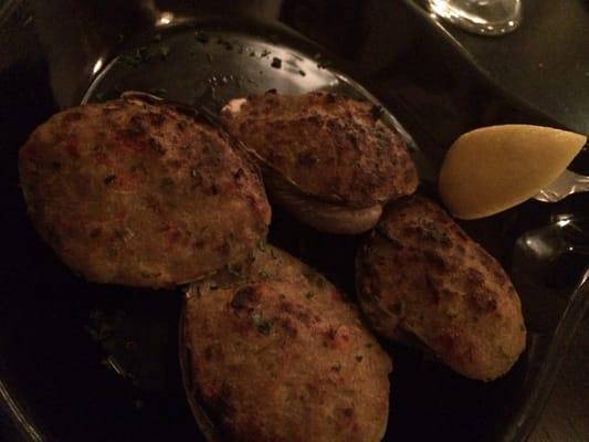 Baked stuffed clams