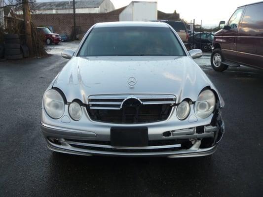 2005 MERCEDES E500