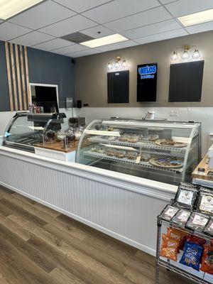 View from the front counter. Screen on the wall rotate ice cream pics. Super helpful.