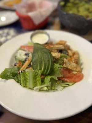 Ranchero Avocado Salad