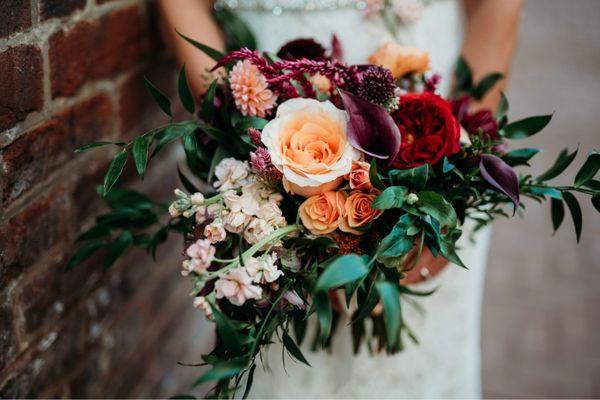 The most beautiful bridal bouquet! Exactly what I described, and Jenn brought it to life!