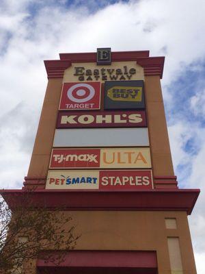 Eastvale Gateway Freeway sign 2.