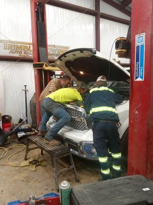 Our amazing mechanic team, great group of guys!