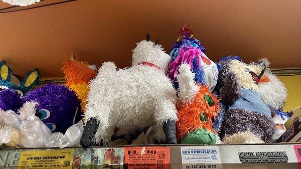 Piñatas