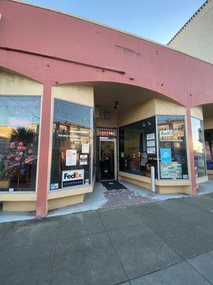 Storefront of the Balboa Business Center