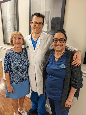 DREAM TEAM ! 
 New Knee New Me ! 
 Dr Noble and his staff are amazing, kind, talented, compassionate and full of life and laughter.  xoxox