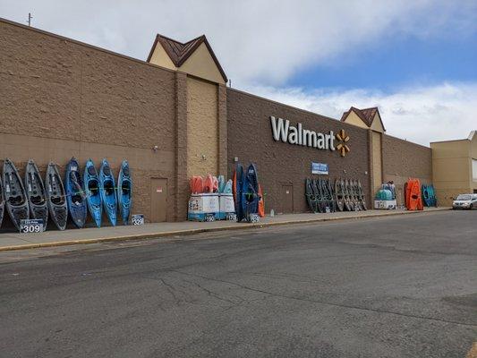 Walmart Supercenter, Butte