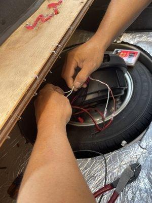 87' e30 spare tire amp re-wire