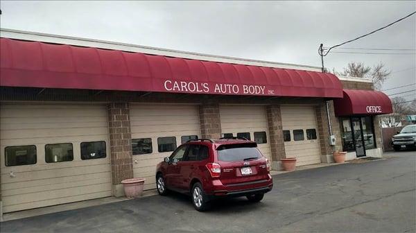 Carol's Auto Body