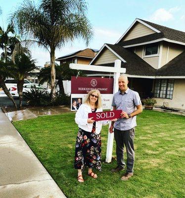 Another successful transaction! Our Seller had  his replacement home out of state and we were in escrow day 6 and sold for $100K over ask!!!