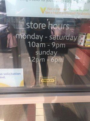 Store hours