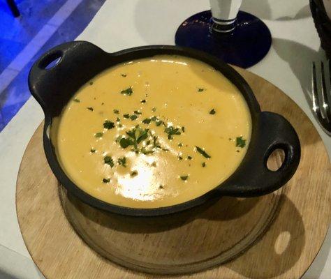 Chori Queso Fondue