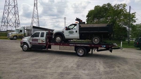 Towing large trucks not a issue