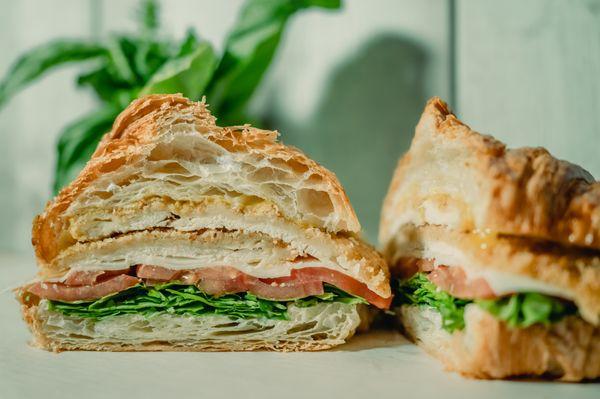 CHICKEN CUTLET CROISSANT SANDWICH