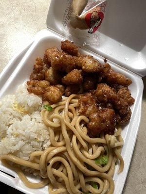 General Tso's Chicken Combo