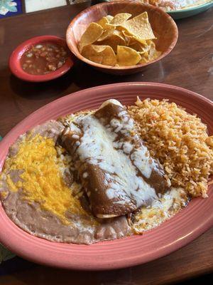 Enchiladas en Mole