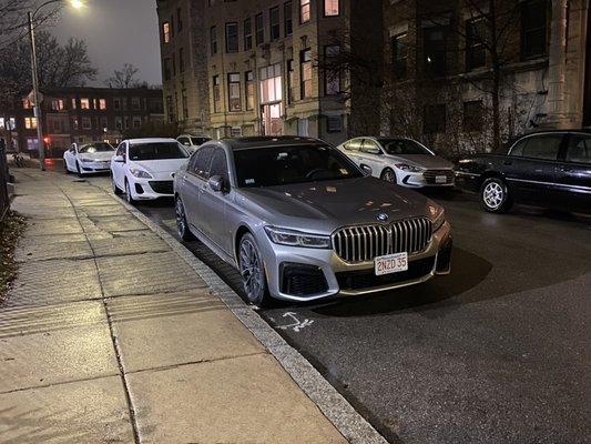 2020 Bmw 750. Tire repair