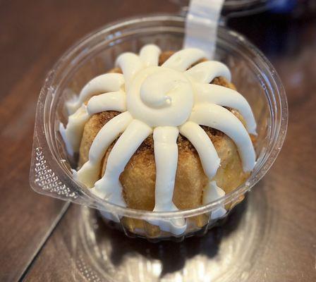 Key Lime Bundtlet.