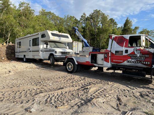 Rv & motor home towing and recovery