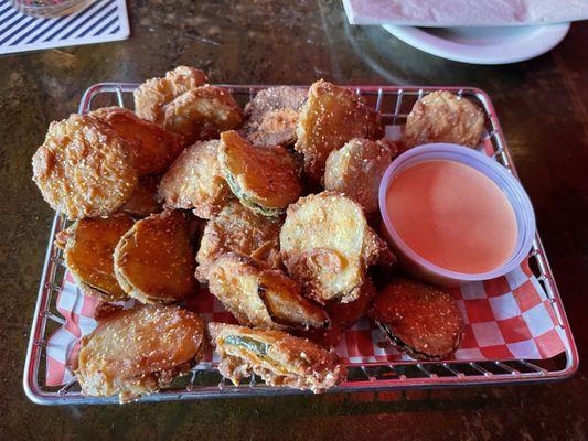 Fried pickle chips