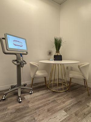 Consultation Room and 3D Scanner