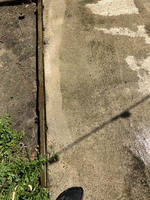 Pressure washing a Patio