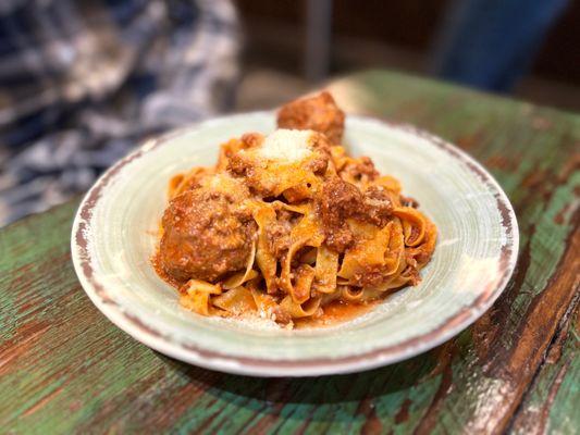 Meatballs  Fettuccine Alla Puttanesca