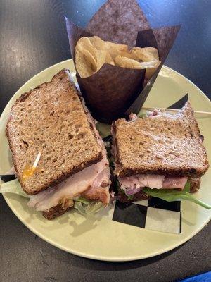 Club Sandwich with sea salt chips