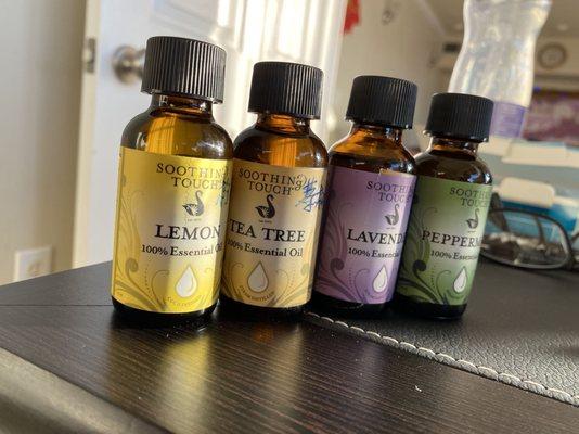 Limited Time Holiday Offer - Free Essential Oil For Back Massages (Upon request)