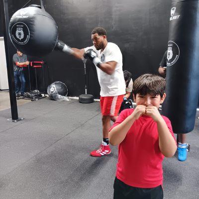 Michael Hunter training at the Aztec Dragons gym!