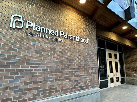 Planned Parenthood - Central District Health Center