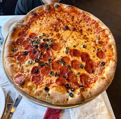 18" cheese, pepperoni and black olive pizza