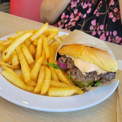 Burger fries, best fries anywhere