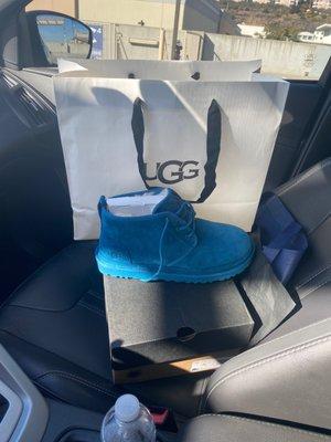 My blue sapphire UGGs!!! LOVE them !!!